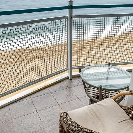 Beachfront Flat In Berlin - Sea View Bliss By Flat Manаger Lägenhet *
